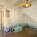 Art House Beside The Beach